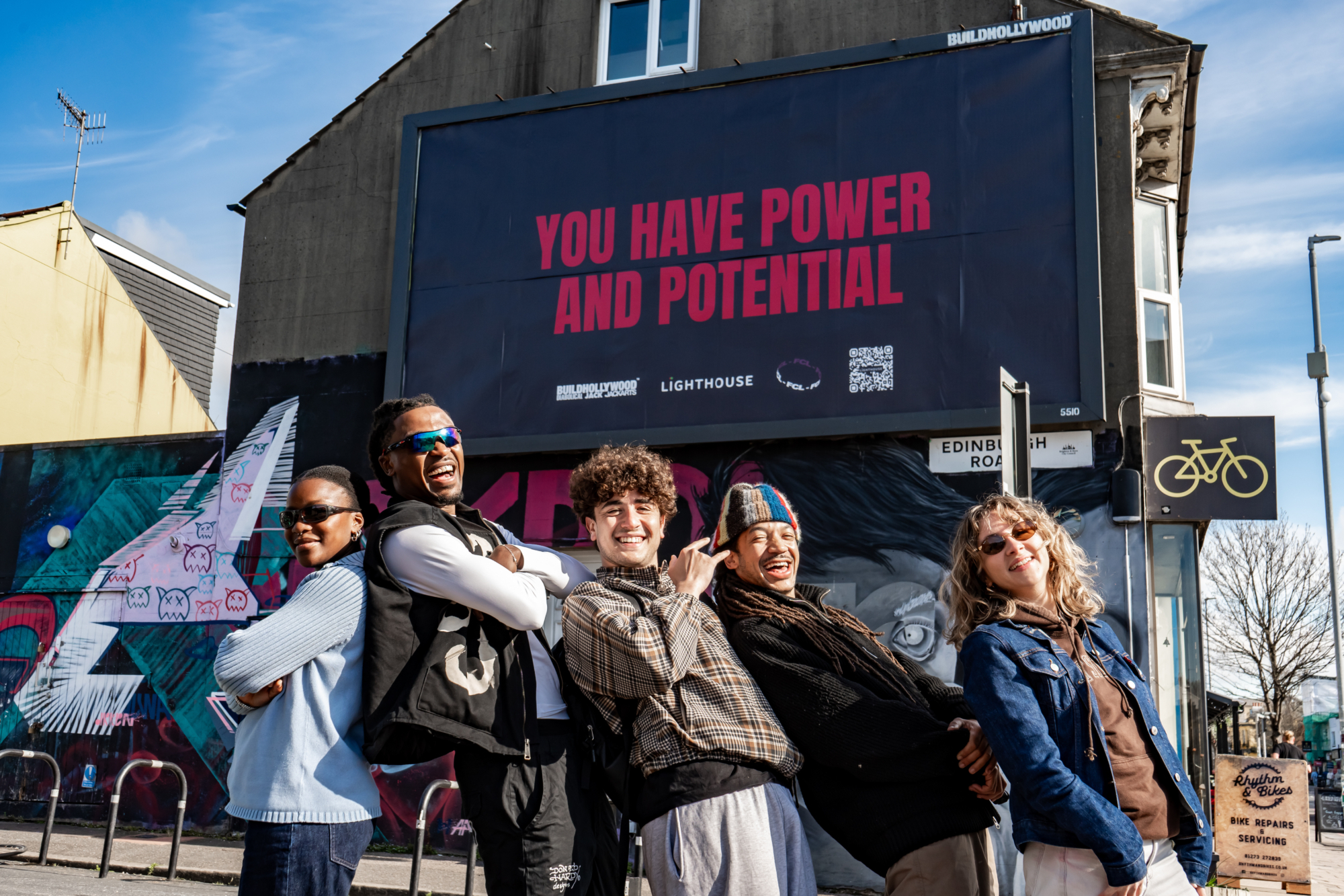 Photo credit: BUILDHOLLYWOOD