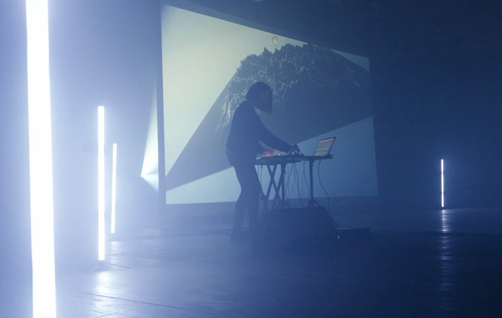 'New Worlds' Immersive Experience