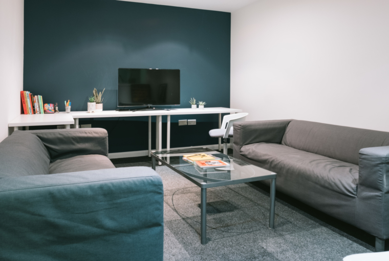 THE MEETING ROOM